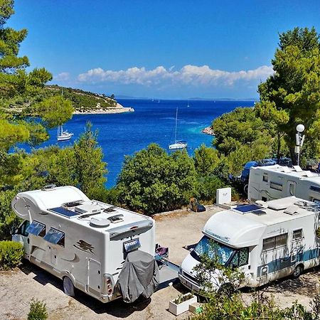 Kamp Vira Mobile Homes Hvar Town Kültér fotó