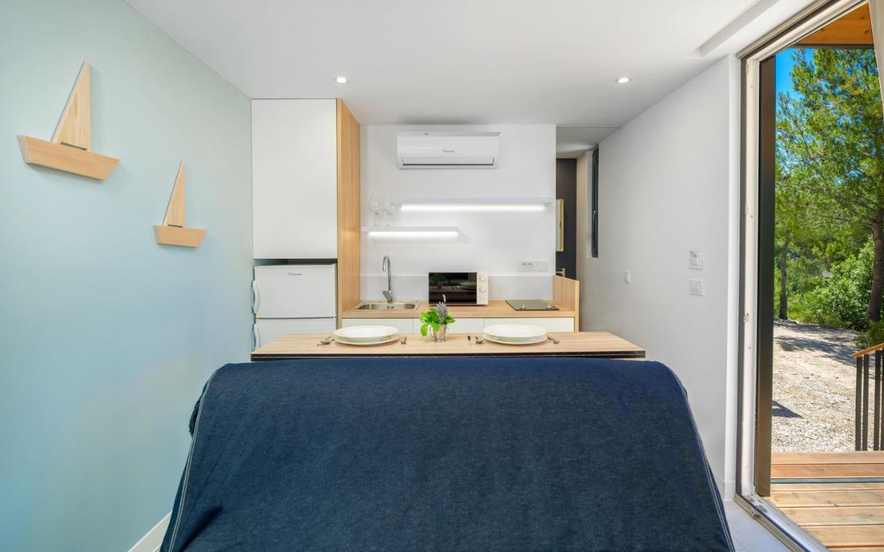 Kamp Vira Mobile Homes Hvar Town Kültér fotó